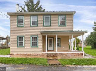 6 W Front St, Freeburg, PA 17827