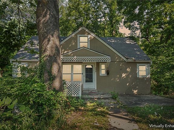 2nd image of 5234 NE Barnes Ave