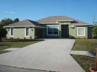 2797 SW Onaway Ave, Port Saint Lucie, FL 34987