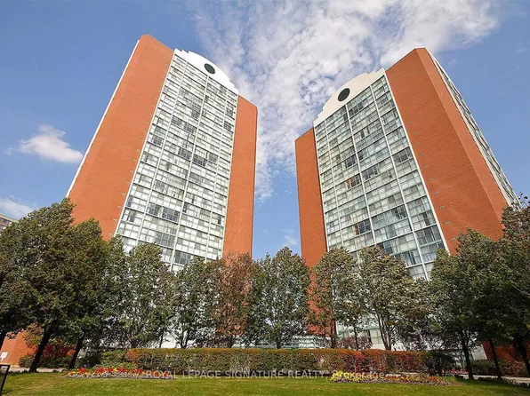 4205 Shipp Dr #804, Mississauga, ON L4Z 2Y9