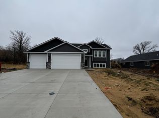 1628 Mallard Ave, Baldwin, WI 54002