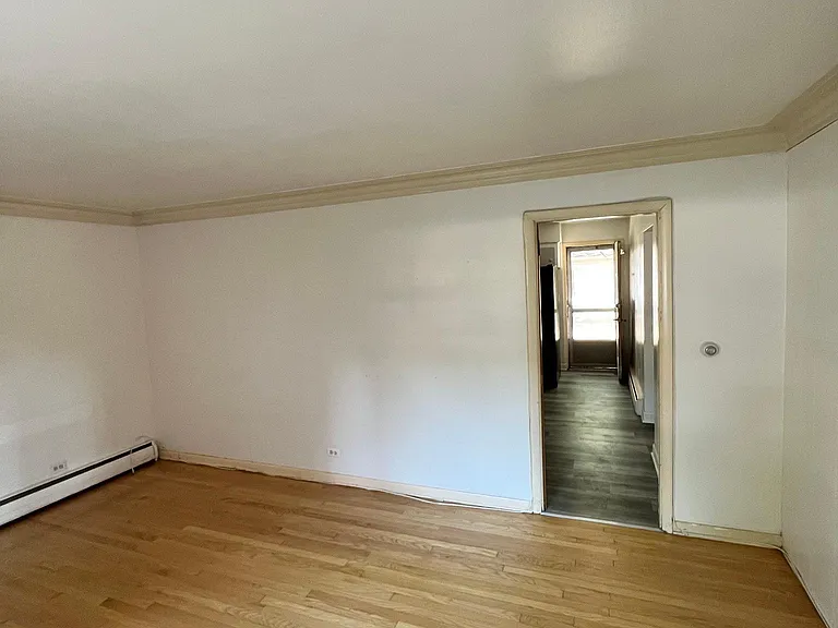 9437 Burlington Ave #3 — Photo 9