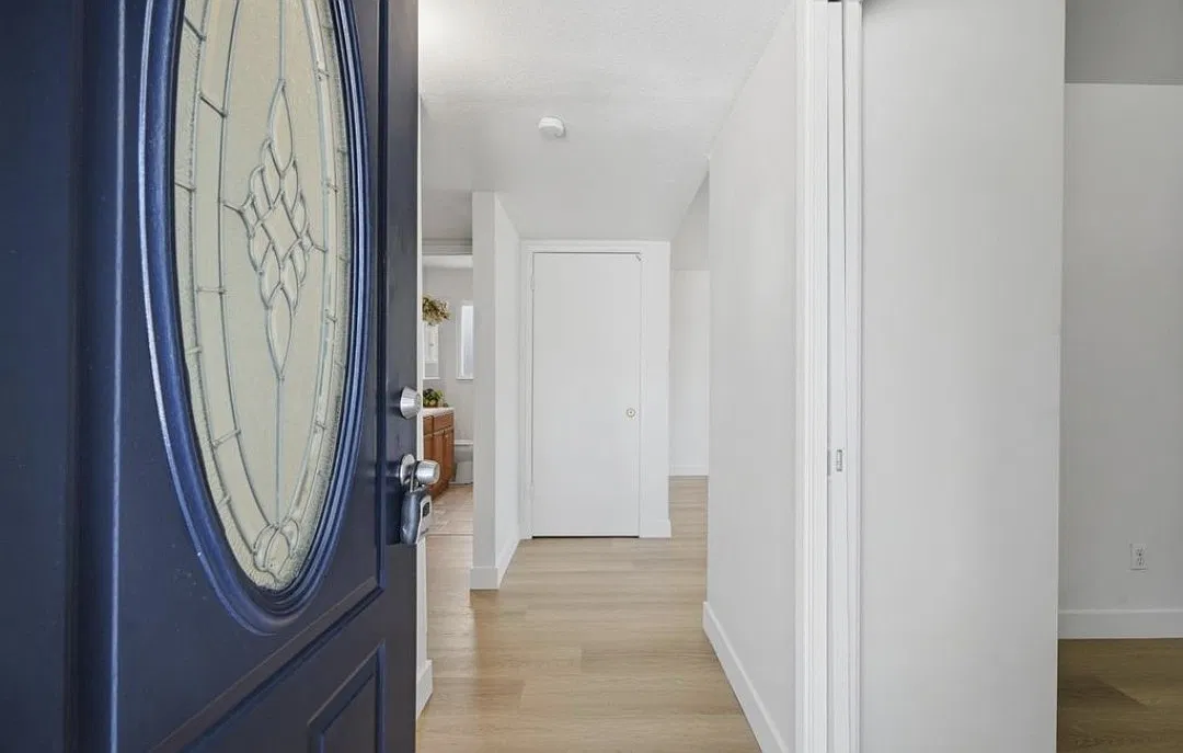 3 bed, 1310 sqft, $2,100 — Photo 4