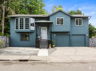 7608 55th Pl NE, Marysville, WA 98270