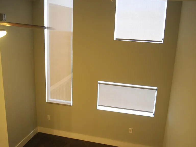 117 W Broad St #303 — Photo 2