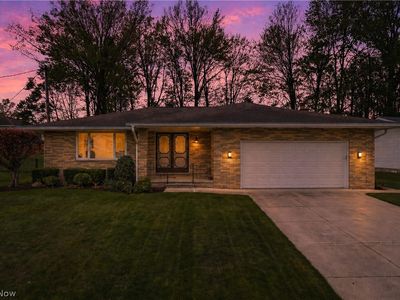 6968 Carol Dr, Independence, OH, 44131