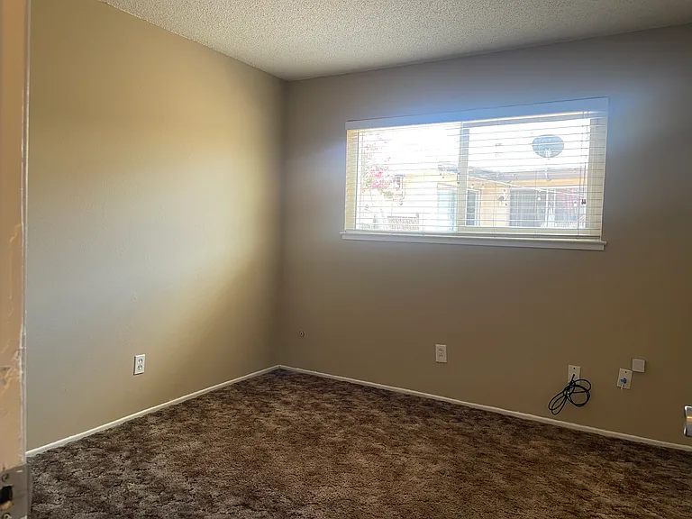 10451 Buena Plaza Cir — Photo 13
