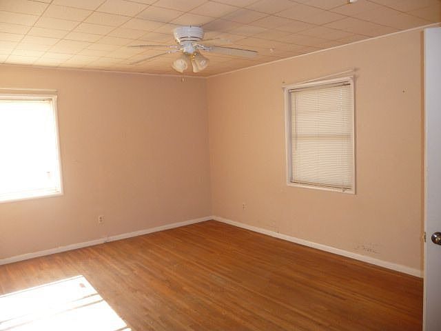 2nd image of 1024 N Kadota Ave