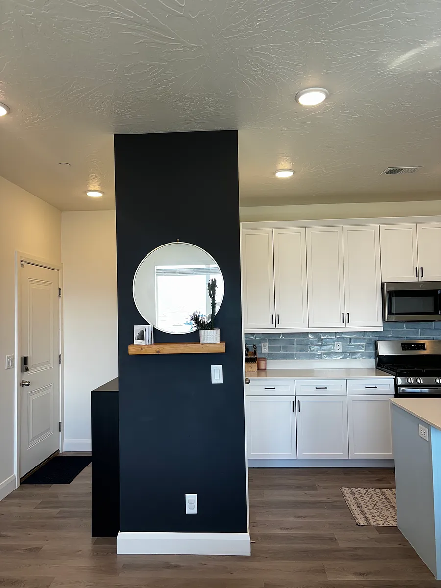 Building Photo - 5801 S Garnet Dr #3302