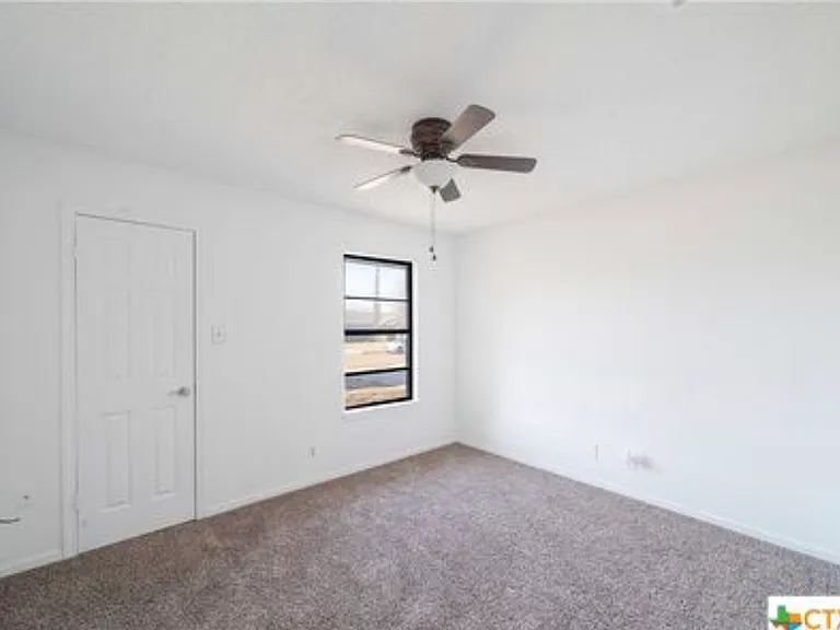 1611 Big Bend Dr — Photo 18