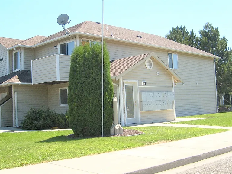 806 E Juniper Ave. — Photo 16