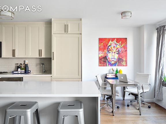4th image of 95 W 95th St APT 9E