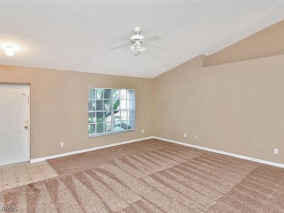 3rd image of 315 Dill Ave