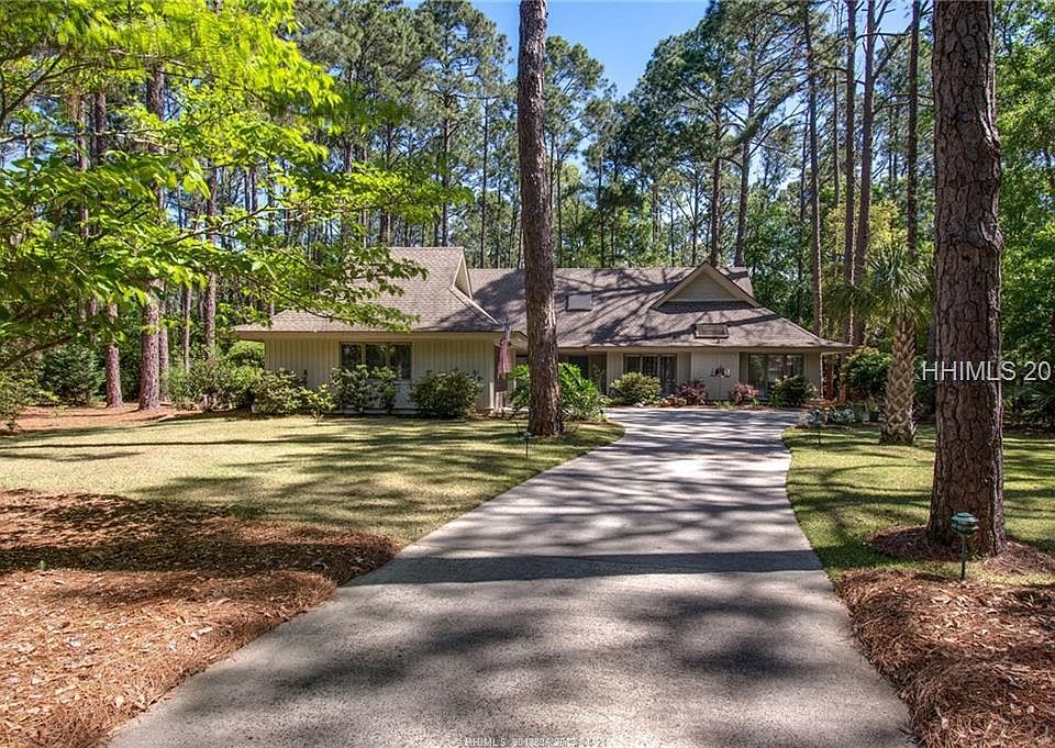 1st image of 7 Wimbrel Ln