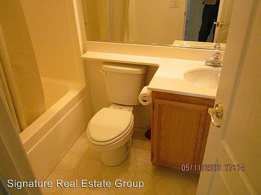 5th image of 3058 Harbor Heights Dr