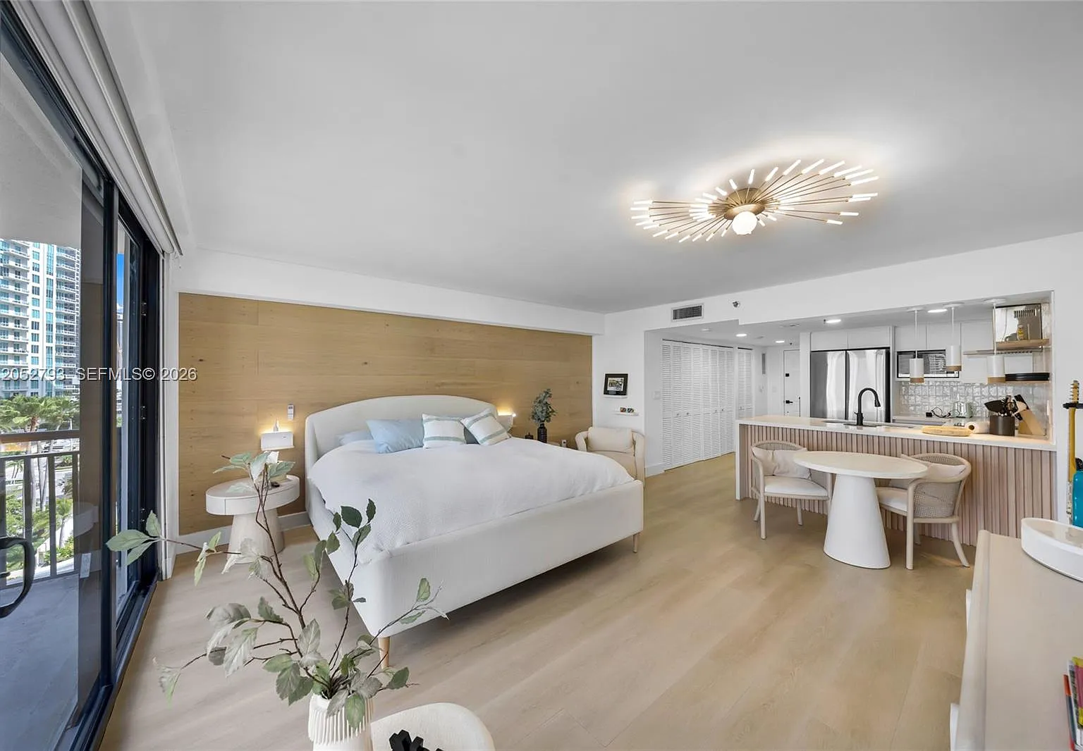 Brickell Key Ii Condo — Photo 3