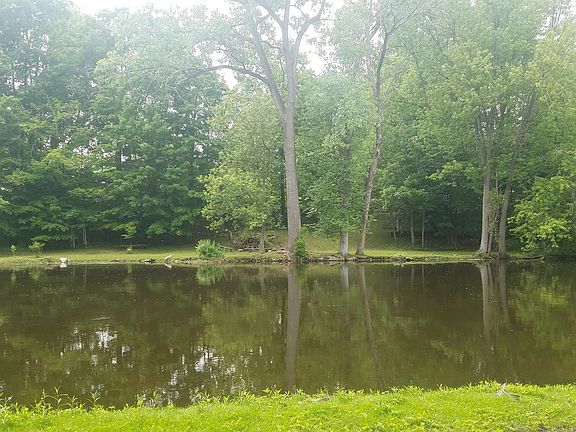 169.5' River Frontage