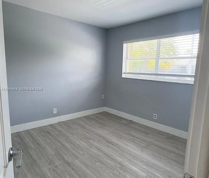 1421 NW 45th St #5 — Photo 7