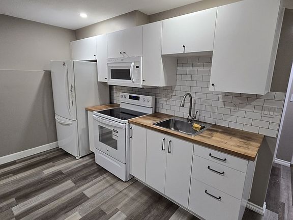 2nd image of 35257 McKinley Dr #Basement