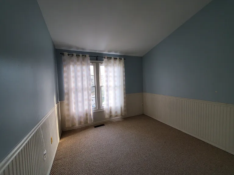 8018 Trevor Pl — Photo 2