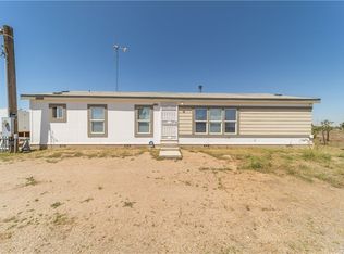 10452 Smoketree Rd, Oak Hills, CA 92344