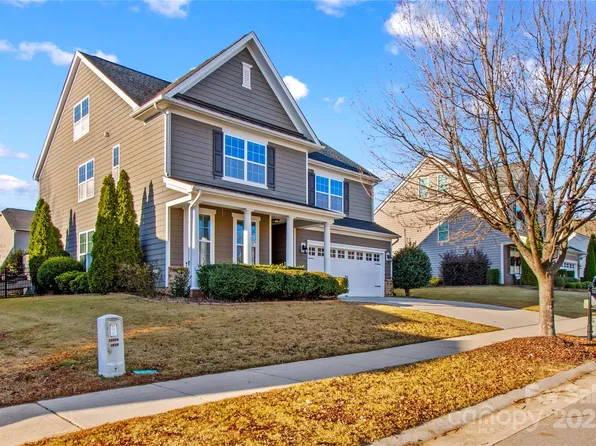 138 Byers Commons Dr, Mooresville, NC 28117