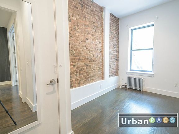5th image of 64 Brooklyn Ave #9