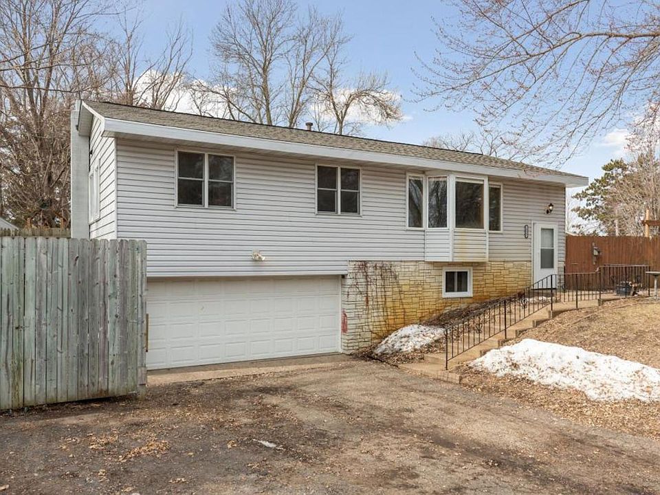 1st image of 14001 Oakview Ln N