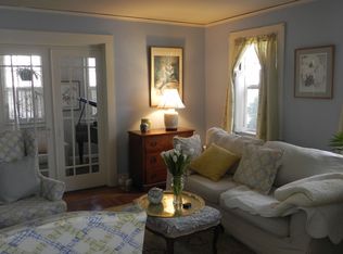 57 Rhode Island Ave, Newport, RI 02840