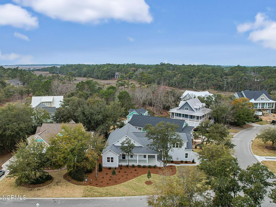 1st image of 782 Skipjack Cir