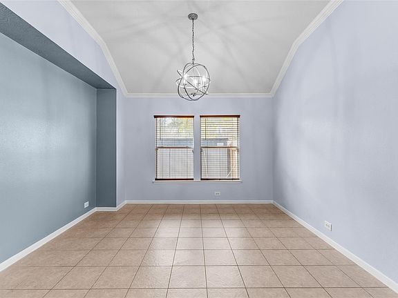 4th image of 18939 Cluster Oaks Dr