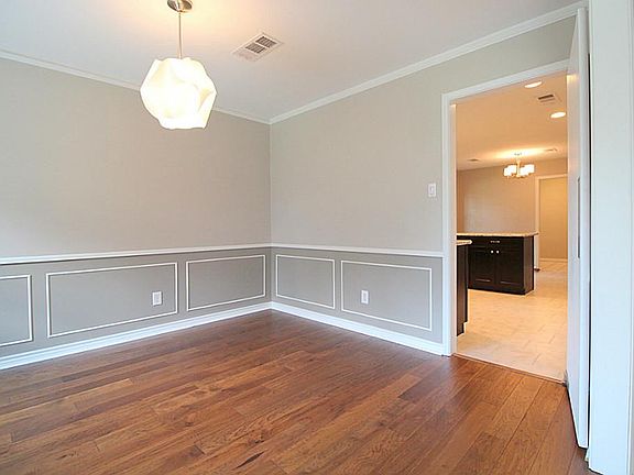 5th image of 2534 Moss Hill Dr