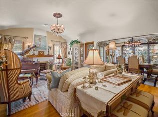 2446 Heliotrope Dr, Santa Ana, CA 92706