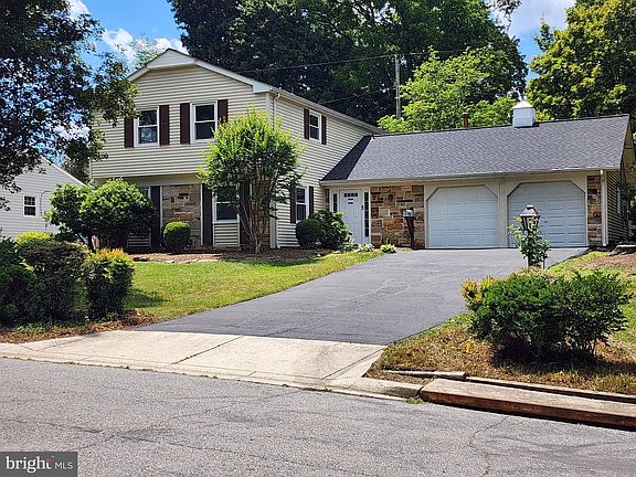 4th image of 1310 Port Echo Ln