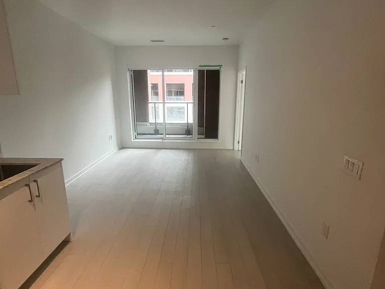 4010 Eglinton Ave W #413 — Photo 4