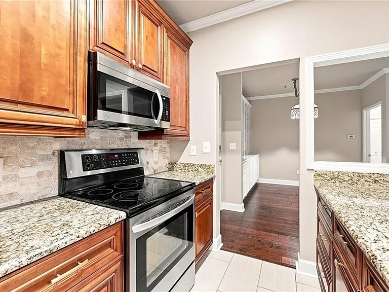 2865 Lenox Rd NE #210 — Photo 13
