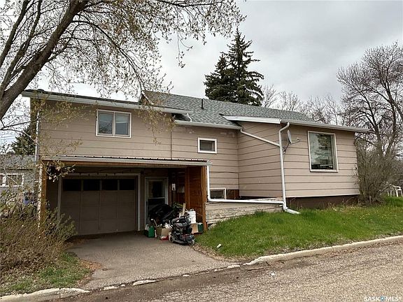 3rd image of 16 Antrim St