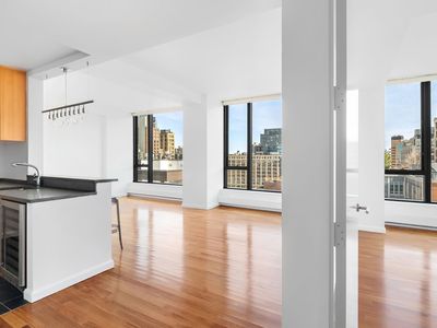 505 Greenwich St APT 14F, New York, NY, 10013
