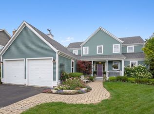 1347 Osage Orange Rd, Grayslake, IL 60030