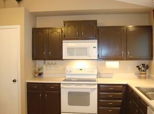 308 Universal Dr, Saint Peters, MO 63376