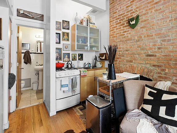 4th image of 555 W 152nd St APT 2A