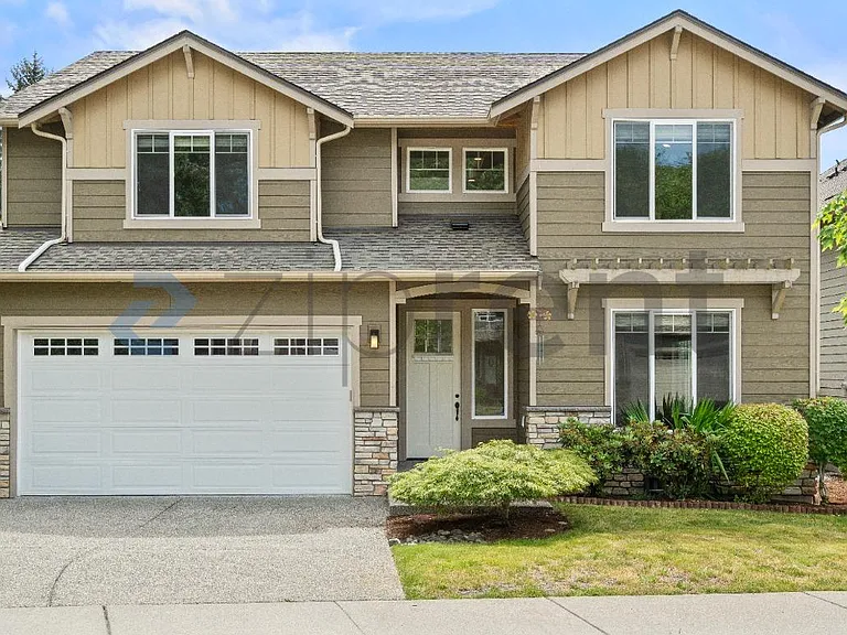 18921 10th Dr SE — Photo 1