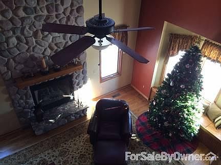 2nd image of 9383 Apple Crest Dr