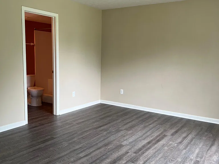 Bedroom at 1st Floor with Full Bath Room
