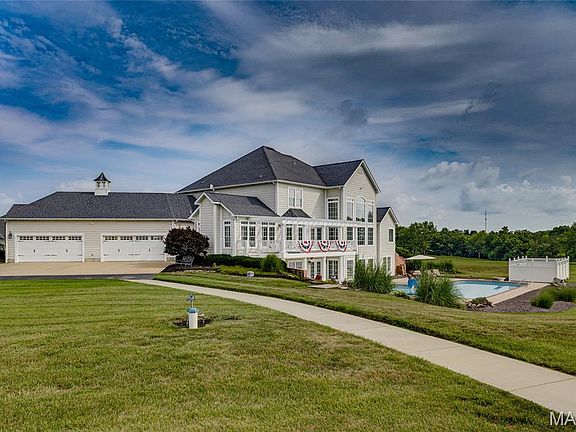 2nd image of 107 Bogey Creek Dr
