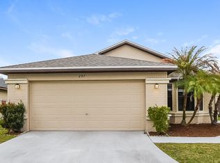 297 Chicago Woods Cir, Orlando, FL 32824