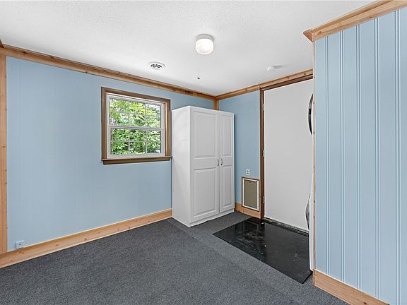 3rd image of 16645 Lazy Ln