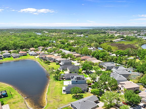 4th image of 8516 Tidal Bay Ln