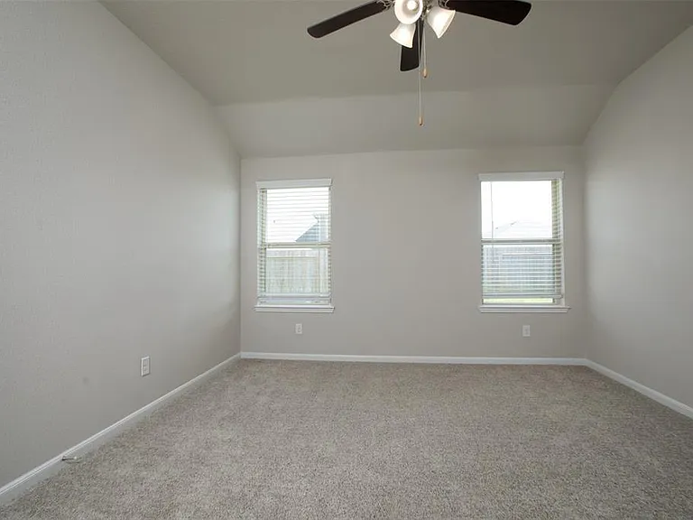 18435 Grayson Bluff Way — Photo 18