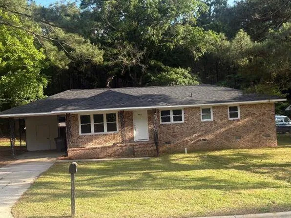 1105 Brownview Drive, Rocky Mount, NC 27801